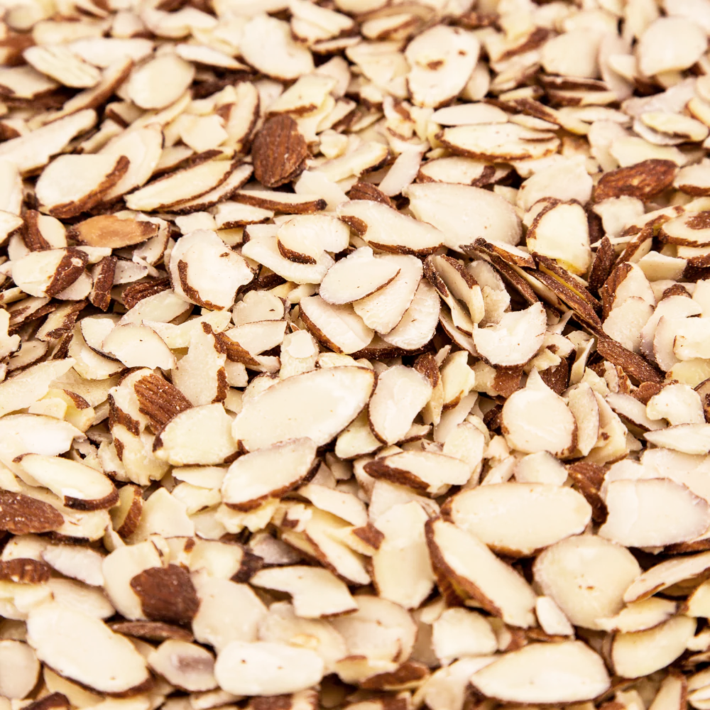 Almendra fileteada con cutícula